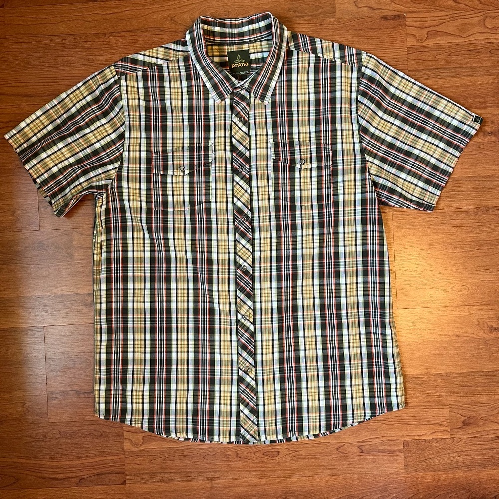 prAna Men's black, yellow, & red plaid short sleeved shirt Size XL